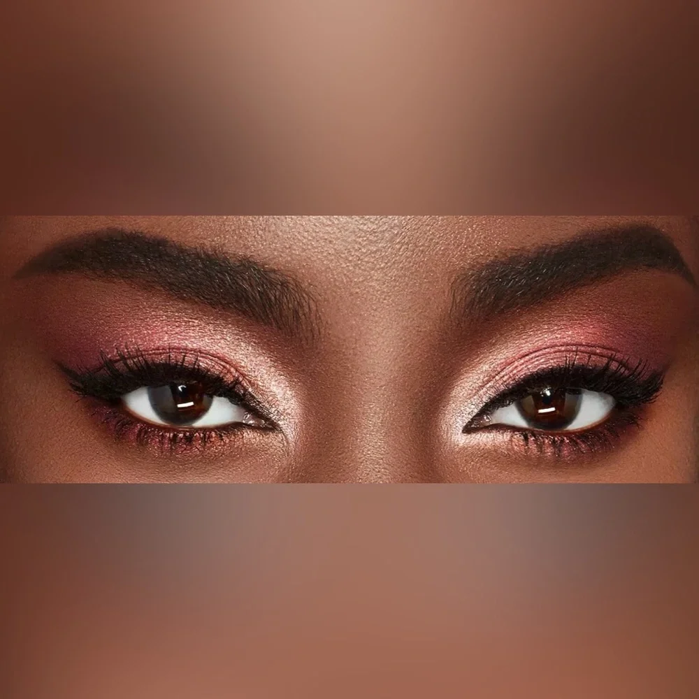 Charlotte Tilbury | Luxury Palette Of Pops in Pillow Talk | NIB
